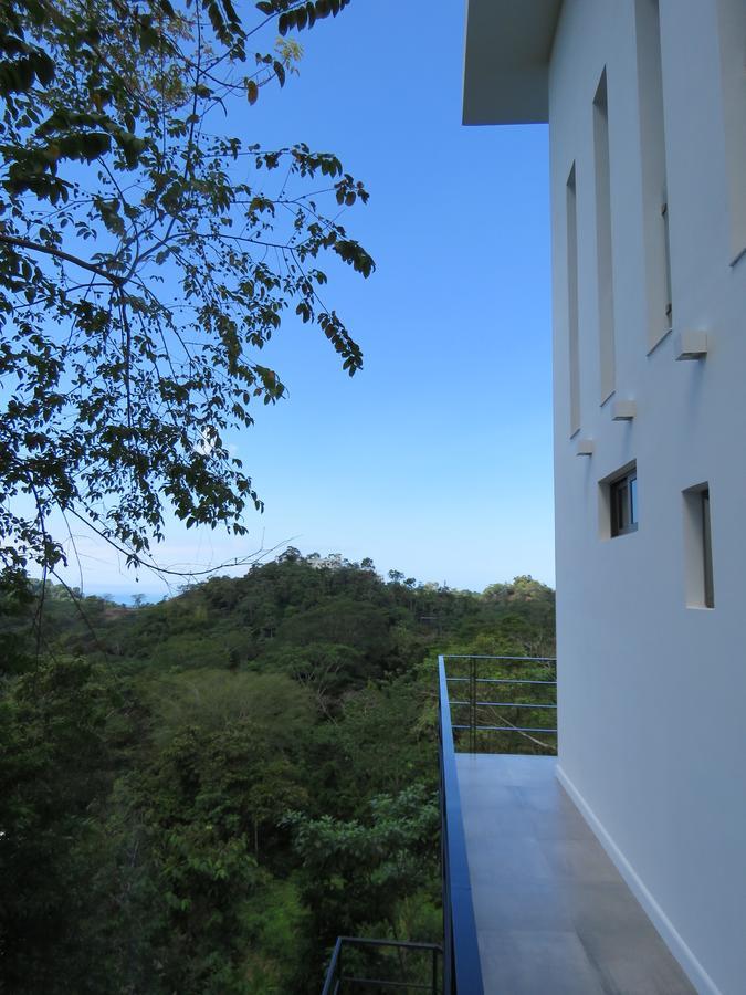 La Maison Blanche * Manuel Antonio